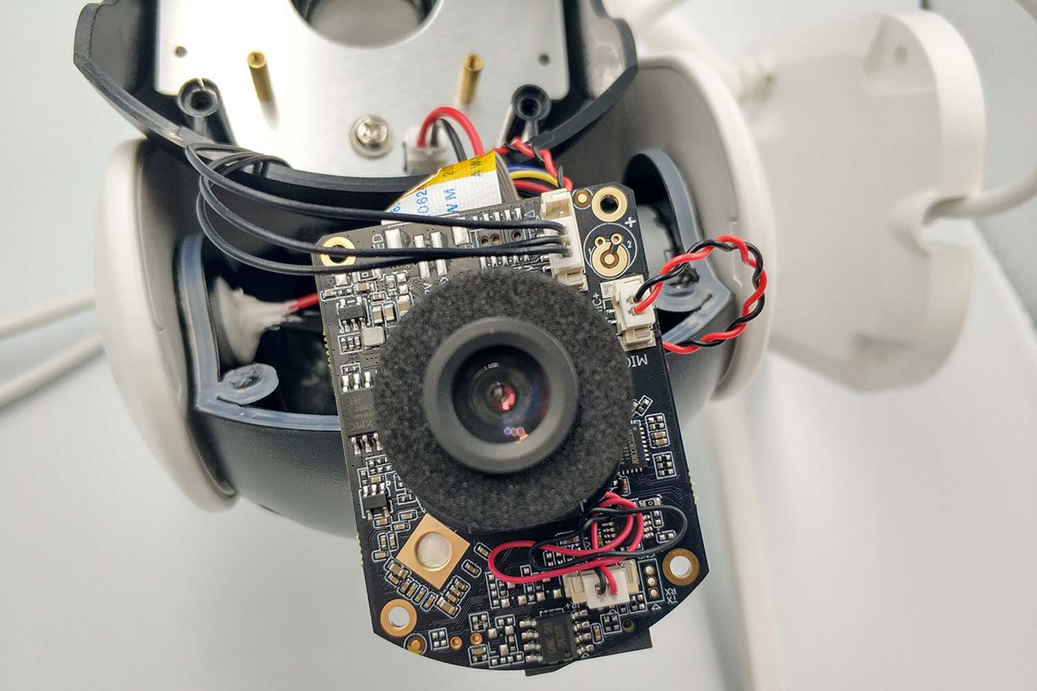 /ko/application-showcase/qibr-precision-bearings-for-ptz-camera